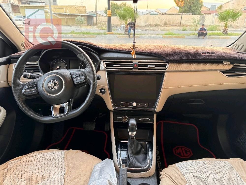 MG 5